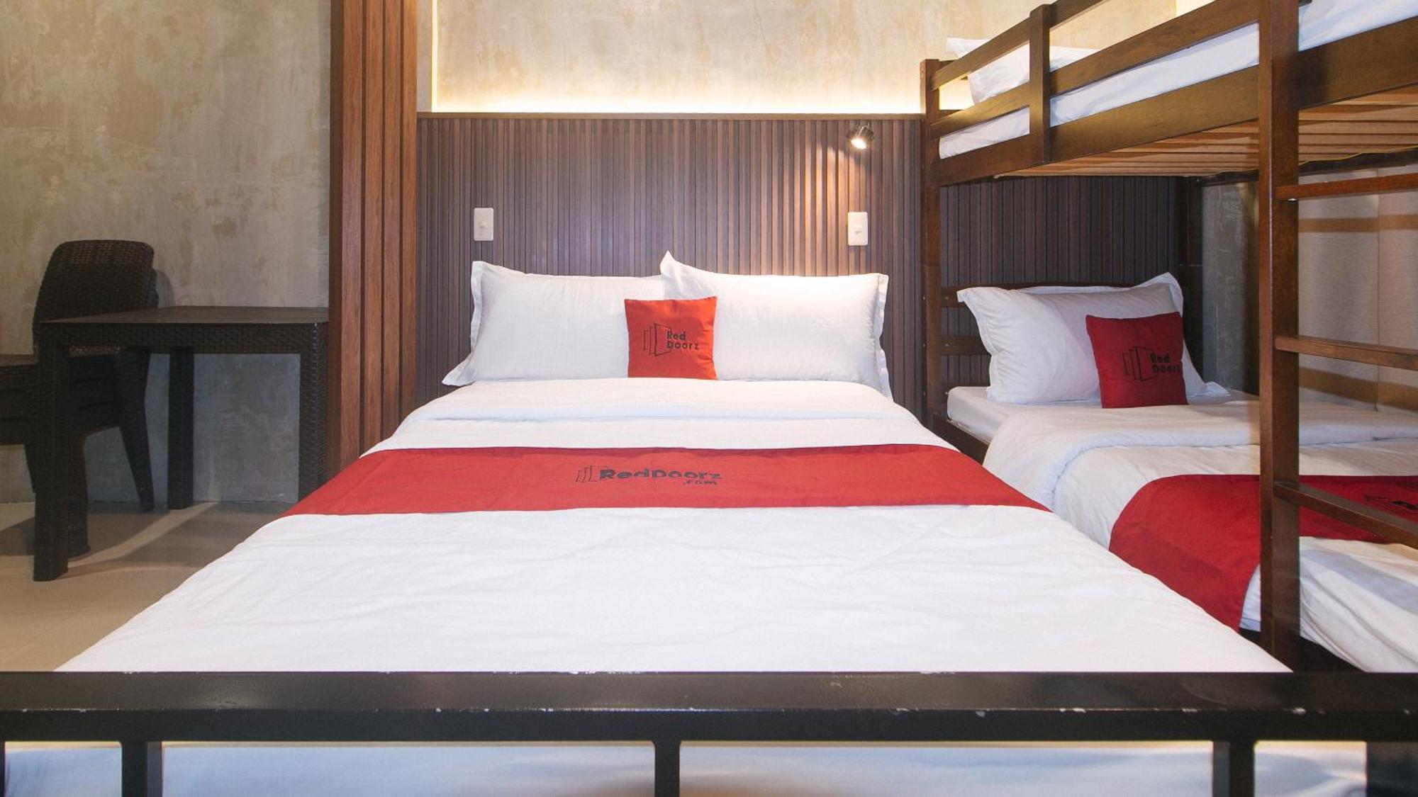 RedDoorz at MBB Room NAIA 2 Paranaque City Zewnętrze zdjęcie