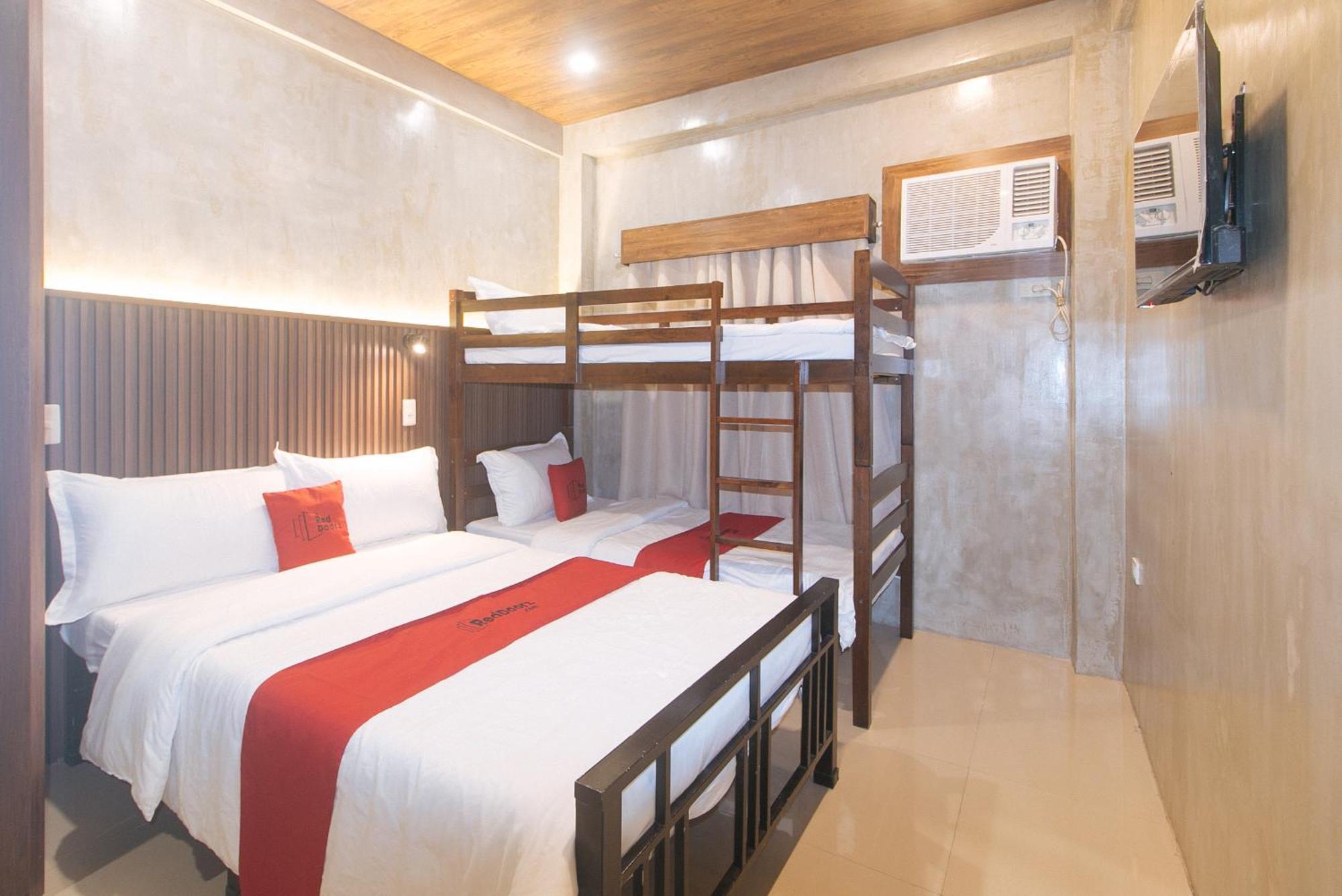 RedDoorz at MBB Room NAIA 2 Paranaque City Zewnętrze zdjęcie