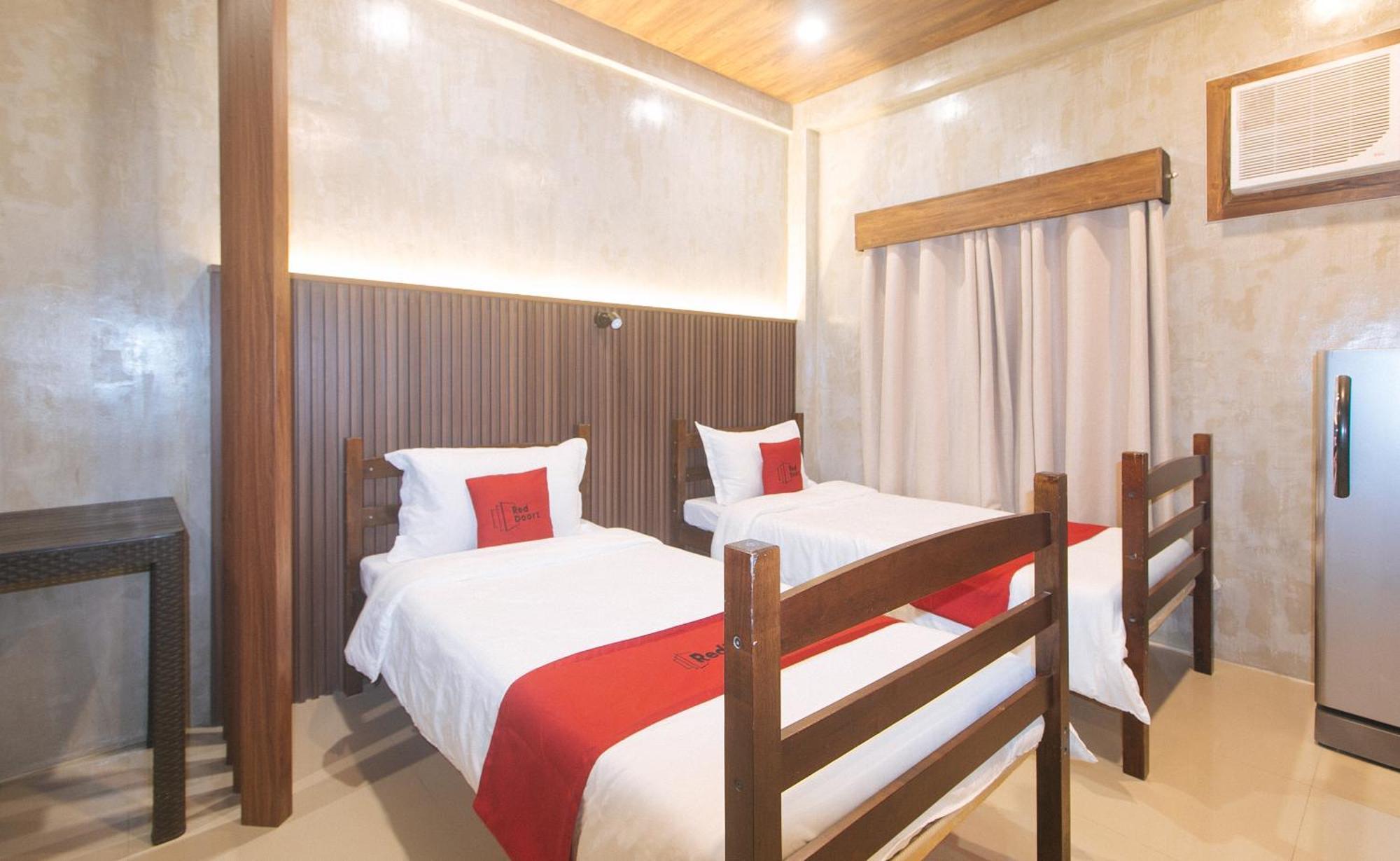RedDoorz at MBB Room NAIA 2 Paranaque City Zewnętrze zdjęcie