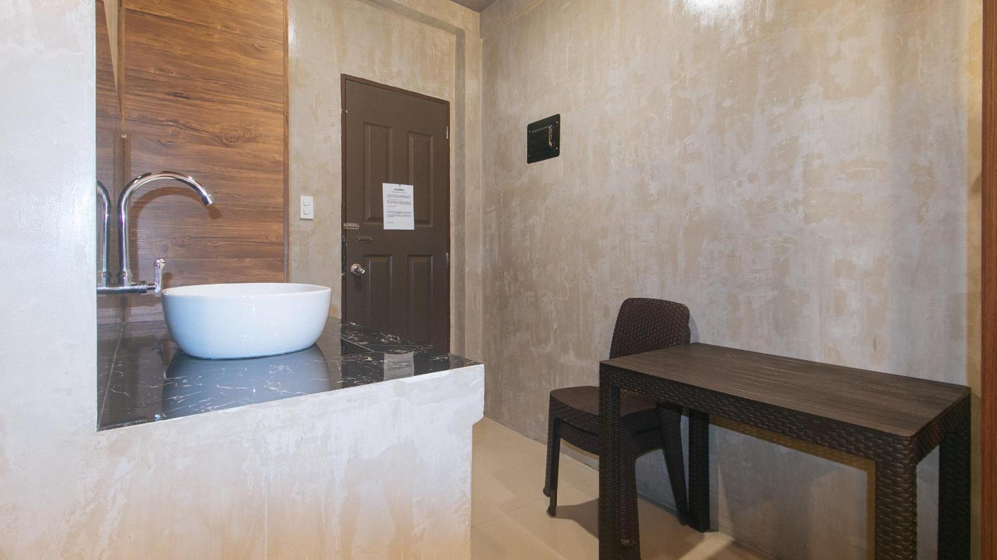 RedDoorz at MBB Room NAIA 2 Paranaque City Zewnętrze zdjęcie
